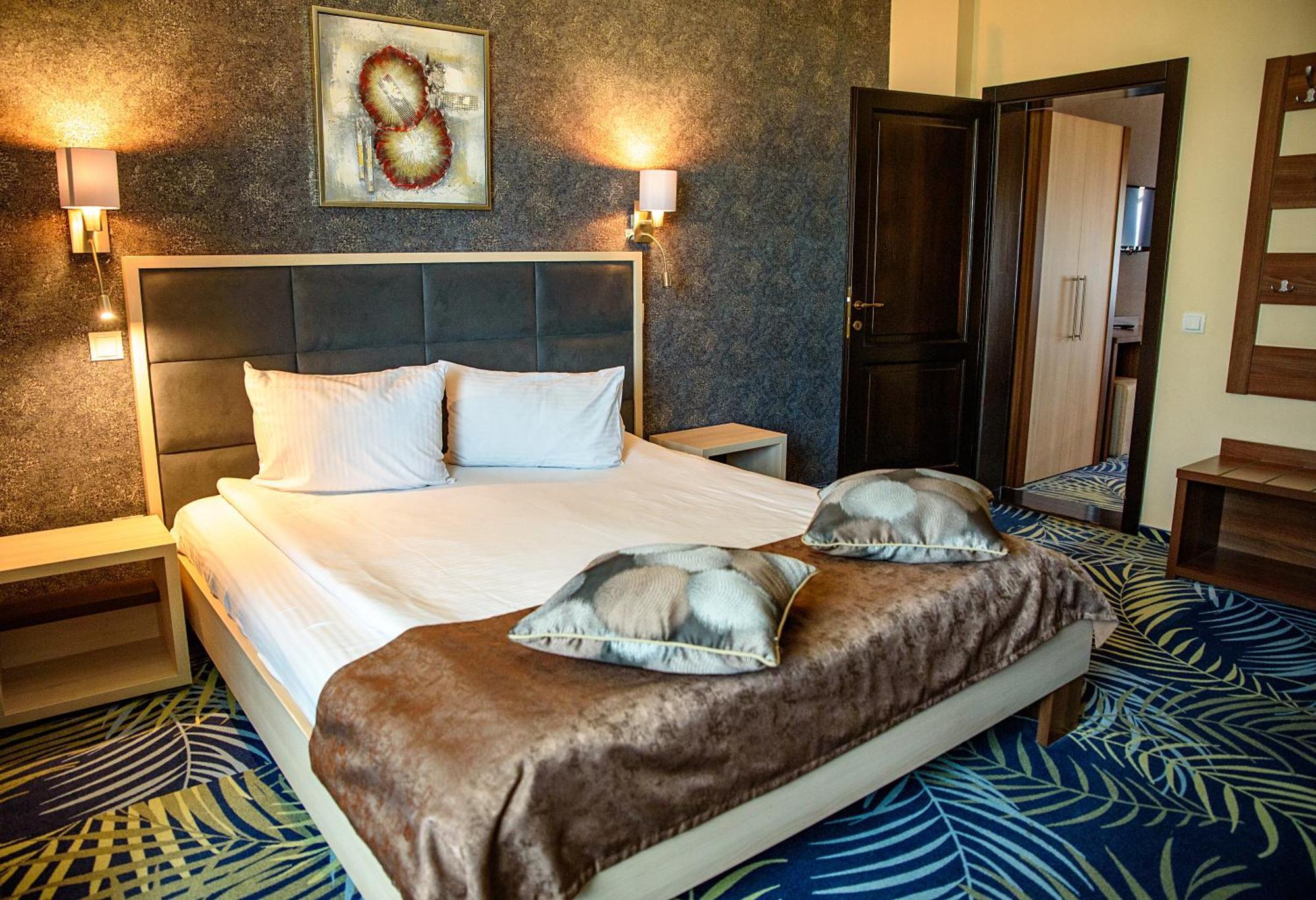 Hotel Stefani Сибиу Экстерьер фото