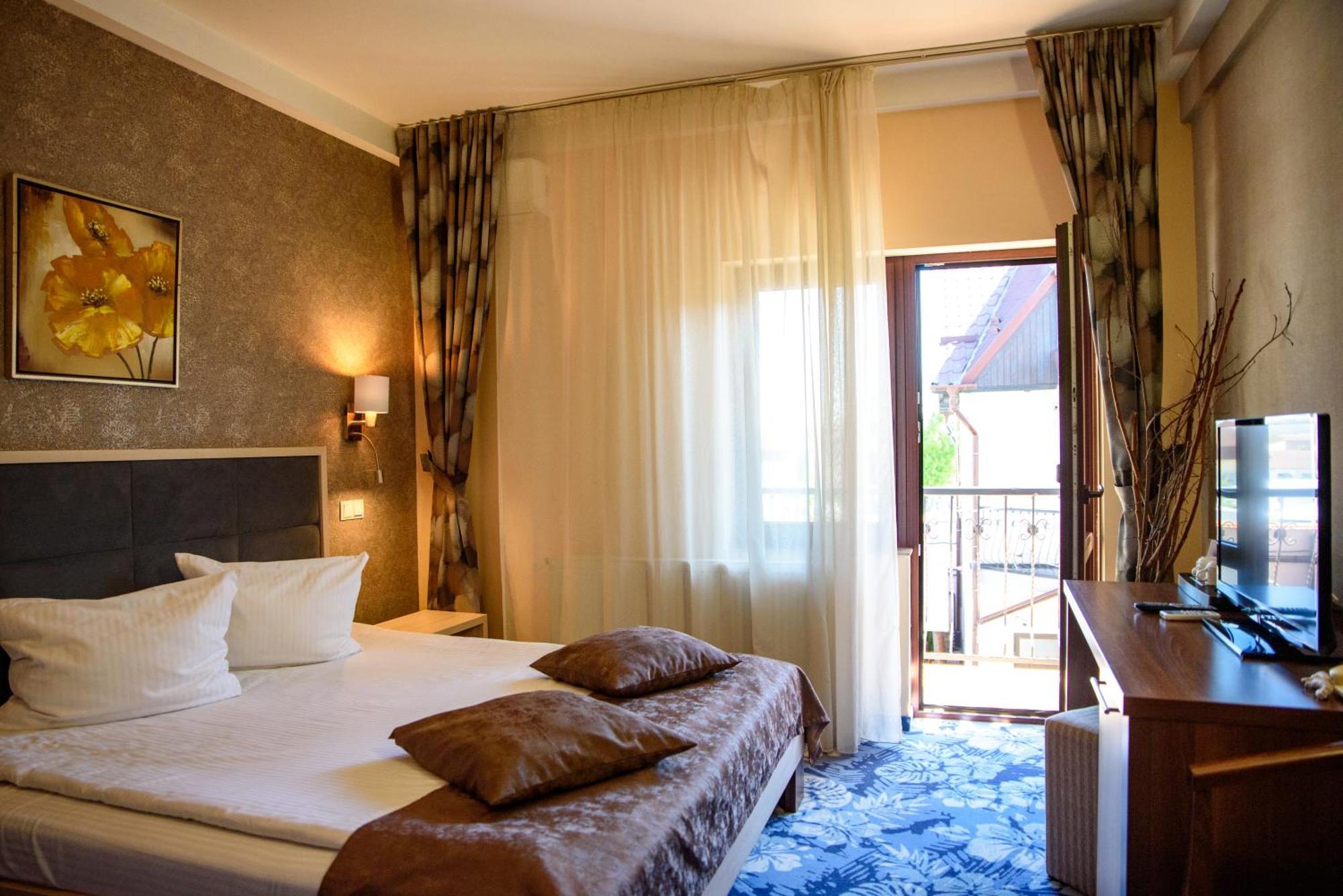 Hotel Stefani Сибиу Экстерьер фото