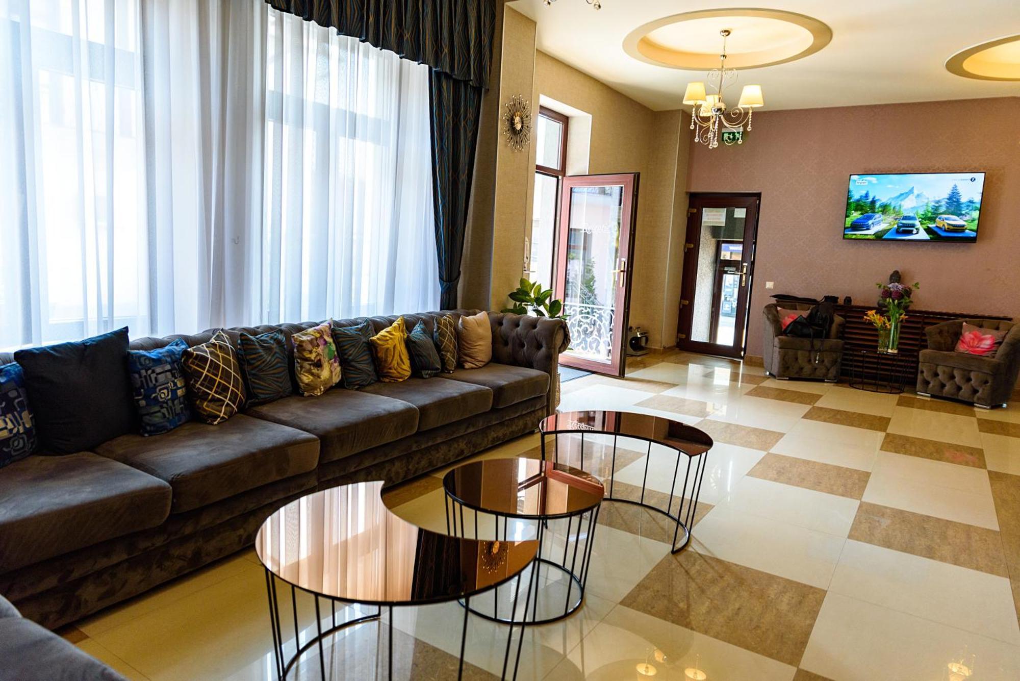 Hotel Stefani Сибиу Экстерьер фото