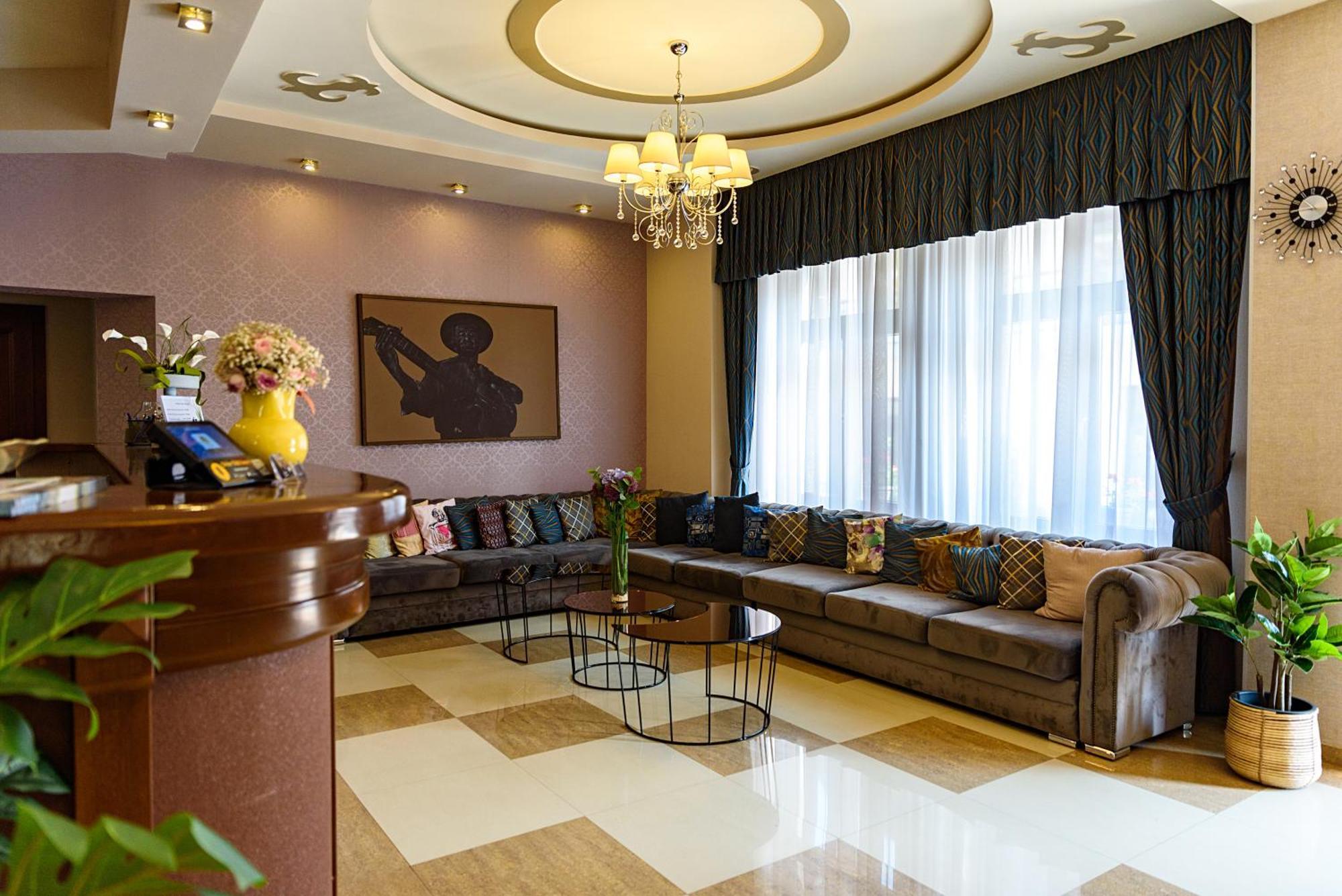 Hotel Stefani Сибиу Экстерьер фото