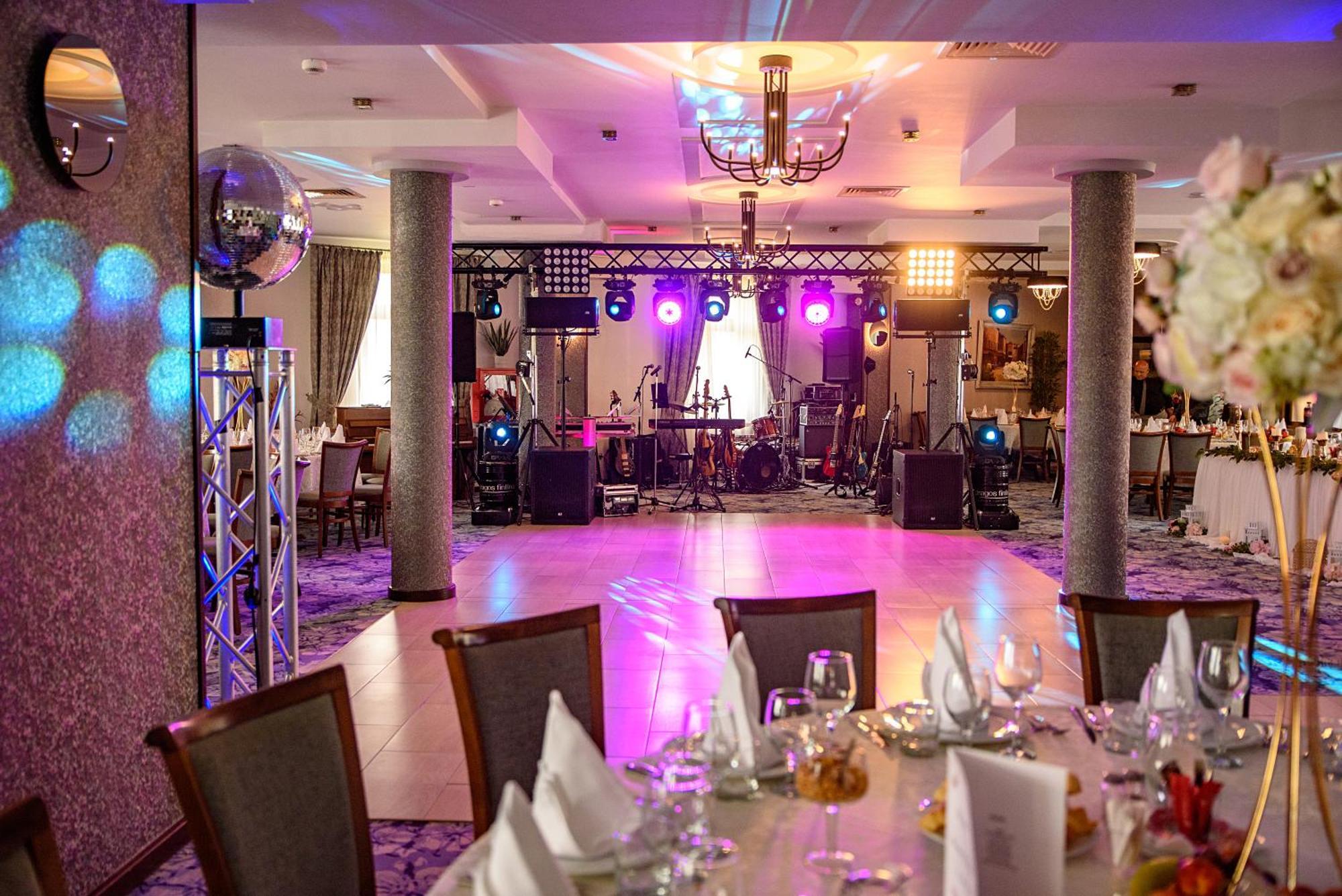Hotel Stefani Сибиу Экстерьер фото