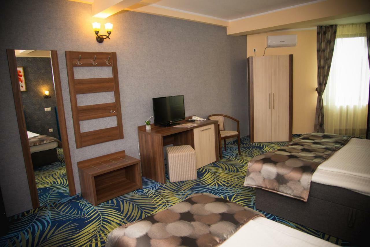 Hotel Stefani Сибиу Экстерьер фото