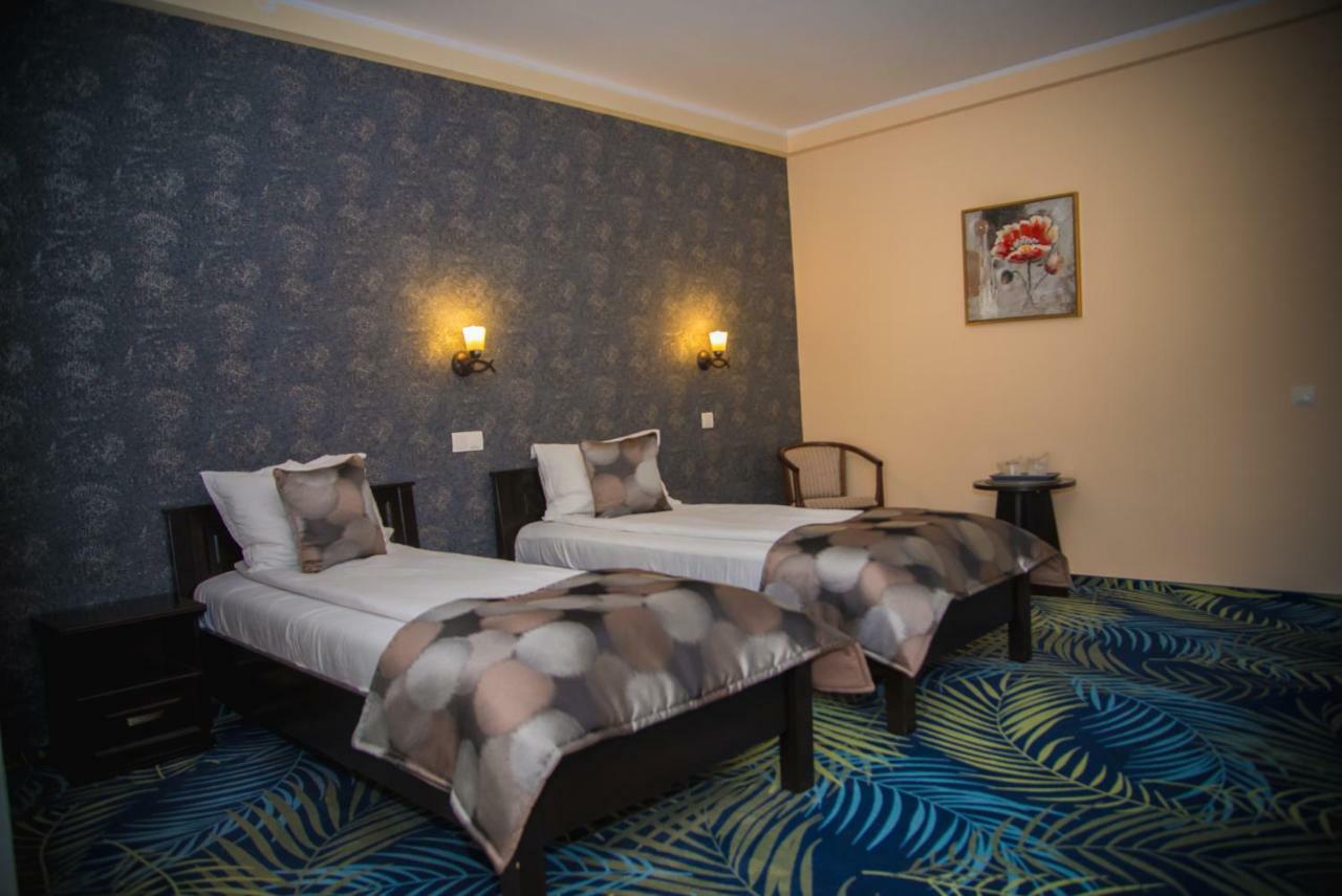 Hotel Stefani Сибиу Экстерьер фото